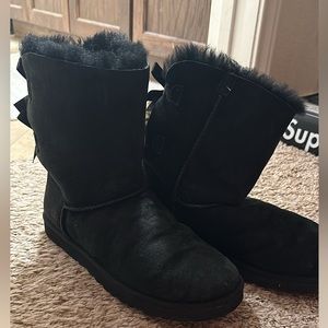 Botas UGG  originales talla 8 color negro